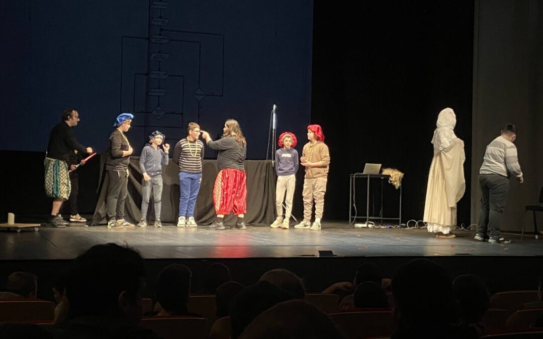 Kazalište, tehnologija i učenje kroz interaktivnu izvedbu